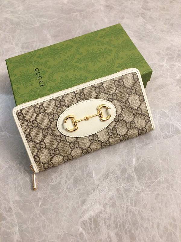 グッチ財布 レプリカ正面デザイン